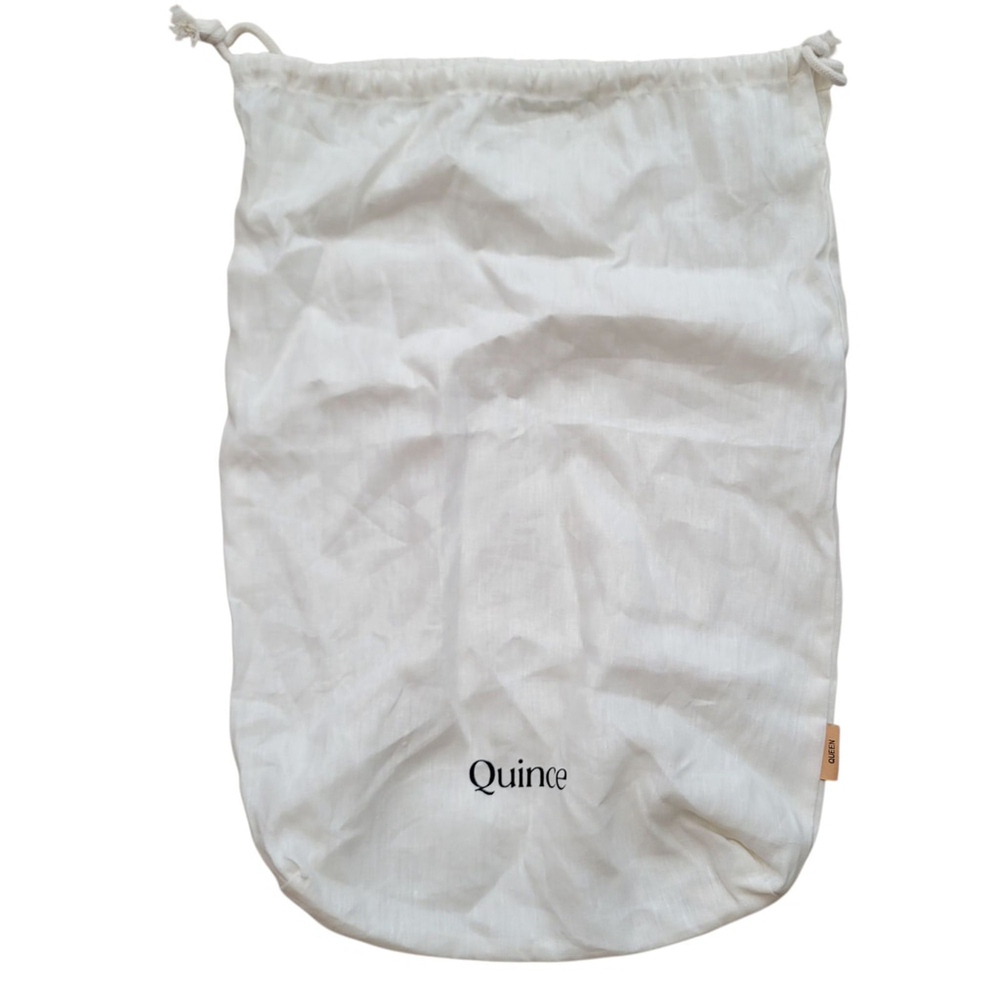 Quince Dustbag Medium 15"X21" Beige Color Excellent Condition